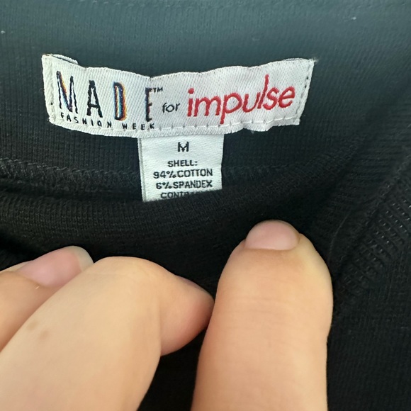 Black Pencil Skirt with Leather-like Side Panels and Zipper Details. Size M. - Picture 5 of 9